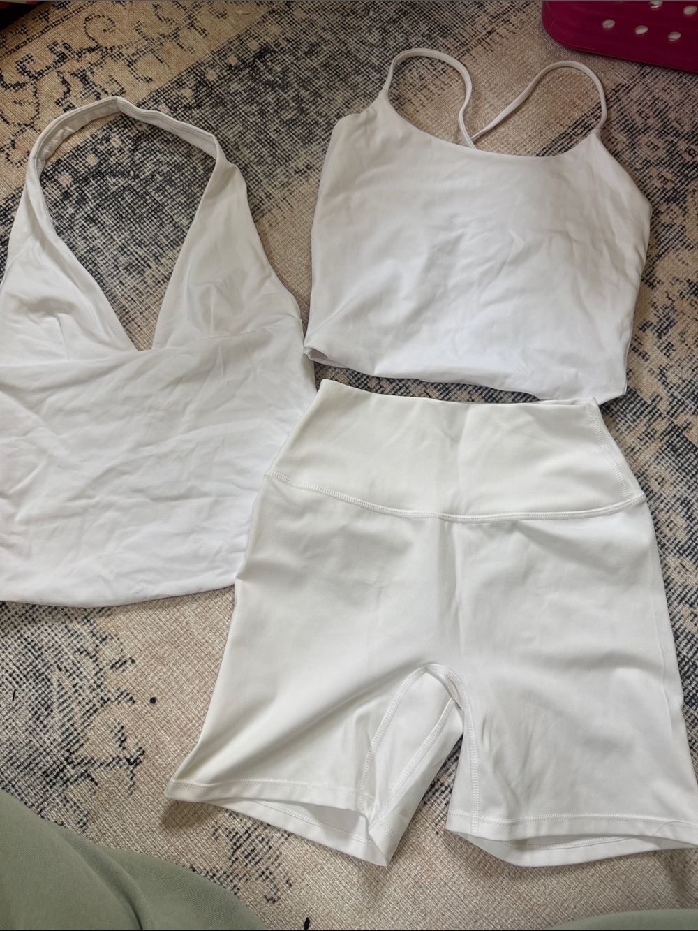 Crop Shop Boutique 3 items bundle
